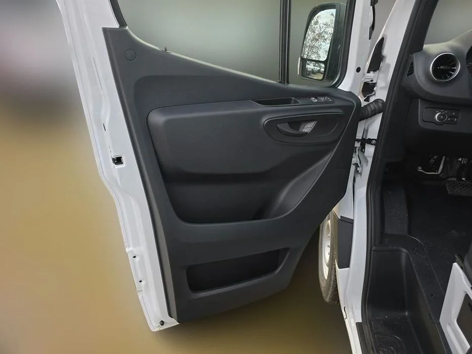 Mercedes-Benz Sprinter 317 CDI Long PRO 9G-Tronic Drzwi tył 270 stopni, Tempomat, Kamera cofania - Od ręki ! – zdjęcie 8