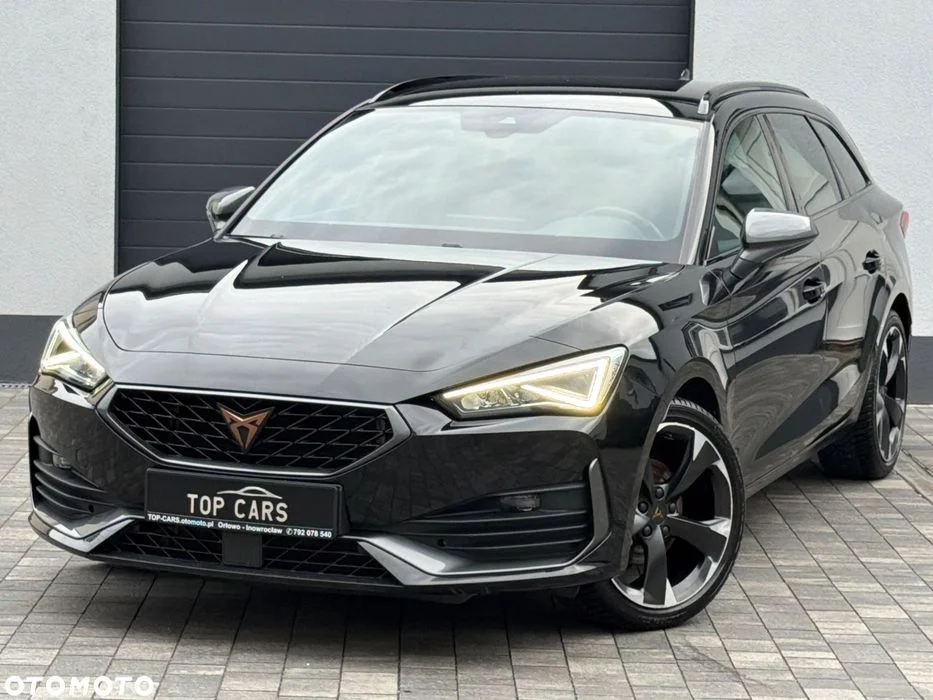 Cupra Leon Sportstourer NEW MODEL ! Kamera ! Alus18 ! Niski Przebieg ! Navi ! Warto