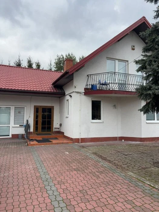 Nocleg – Komfortowe warunki – Błonie, Pass – zdjęcie 4