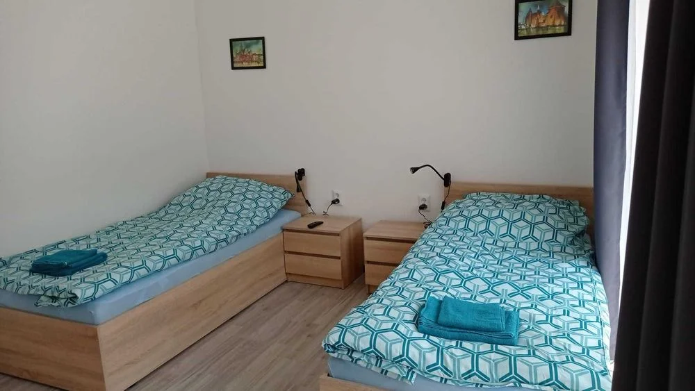 Noclegi, pokoje, kwatery - Wrocław Borek: al. Wiśniowa 55