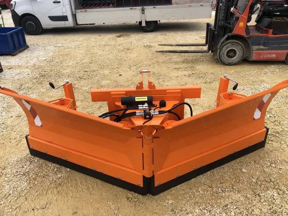 Masywny pług komunalny do śniegu Volant hydrauliczny składany strzałka 2.7 m