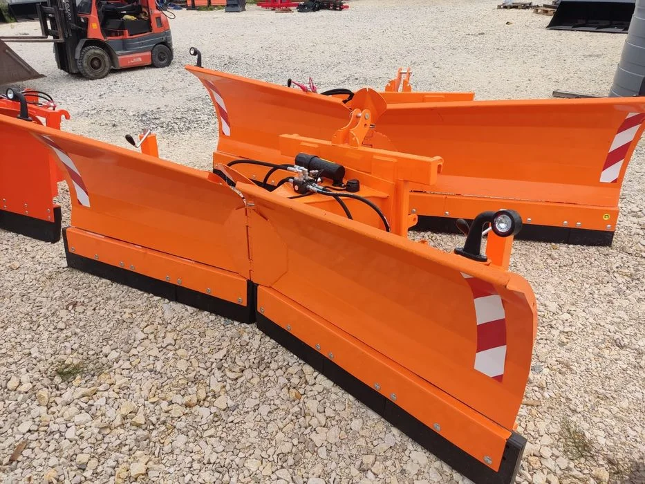 Masywny pług komunalny do śniegu Volant hydrauliczny składany strzałka 2.7 m – zdjęcie 6