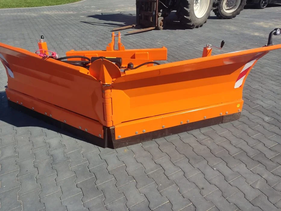 Masywny pług komunalny do śniegu Volant hydrauliczny składany strzałka 2.7 m – zdjęcie 7
