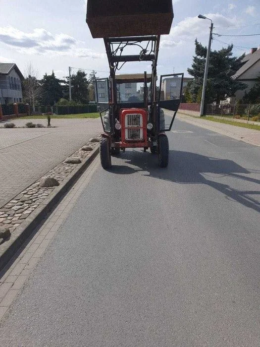 Ciągnik rolniczy traktor Ursus C360 tur ładowacz wspomaganie sprawny – zdjęcie 3