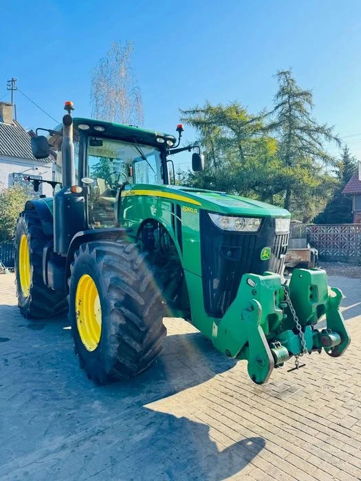 John Deere 8260R 260/300 KM silnik 9 litrów! Pneumatyka, miękka ośka – zdjęcie 3