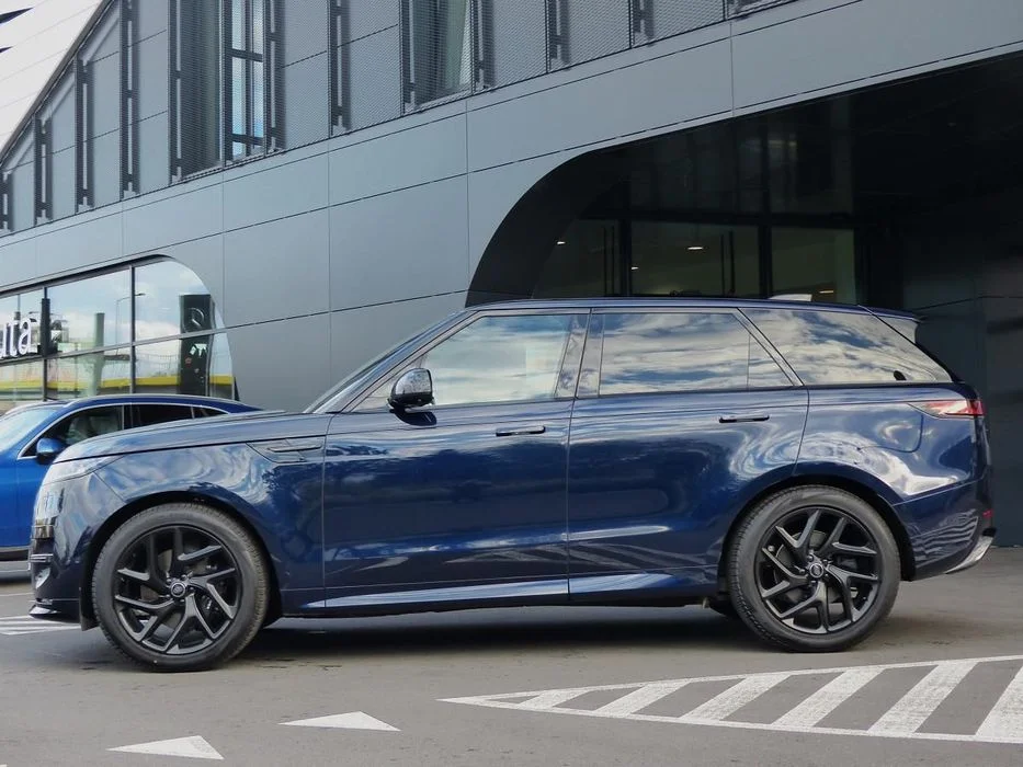 Land Rover Range Rover Sport D300 mHEV Dynamic HSE Wentylacja Panorama Rolety HAK Salon PL VAT 23% – zdjęcie 6