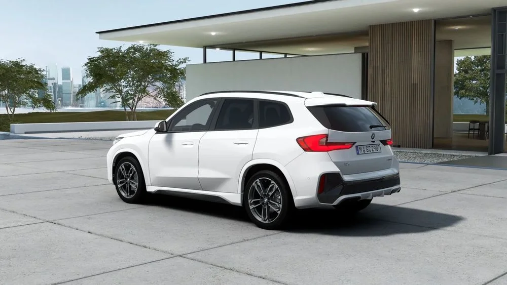 BMW X1 sDrive18i 136 KM - Pakiet M Sport - Pakiet Premium - Od Ręki! – zdjęcie 2