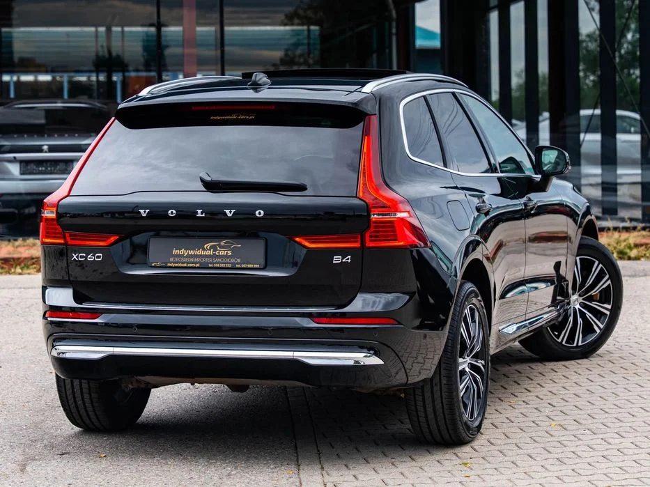 Volvo XC 60 XC60*B4*Wentyle*Memory x2*Adaptive LED*Kamera360*Pano*4xClima – zdjęcie 2