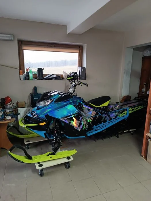 Skuter snieżny Ski Doo Summit 850 X.. – zdjęcie 4