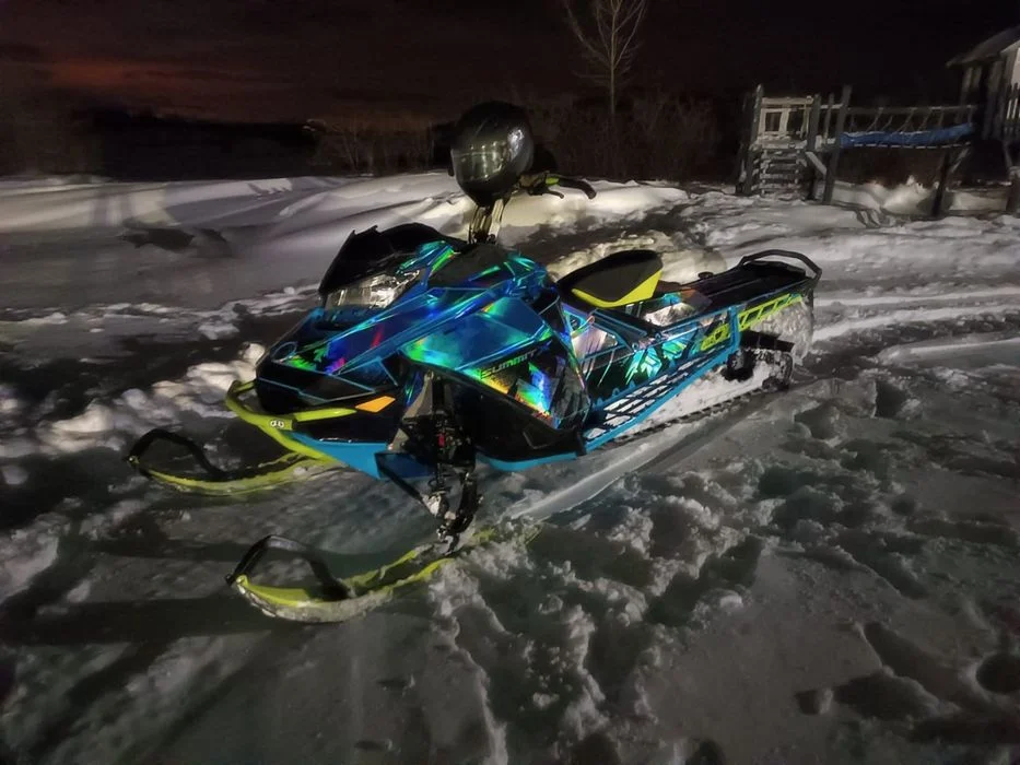Skuter snieżny Ski Doo Summit 850 X..