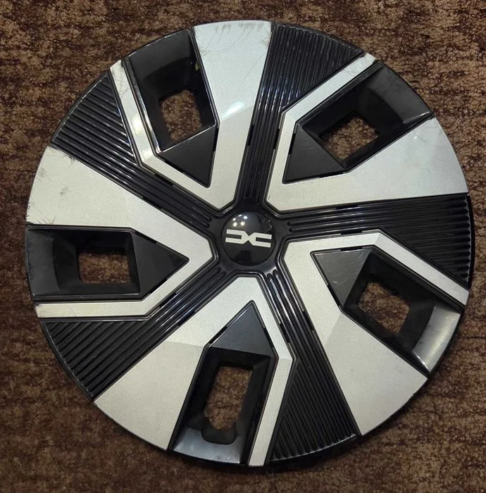 Kołpak Dacia Sandero 16"