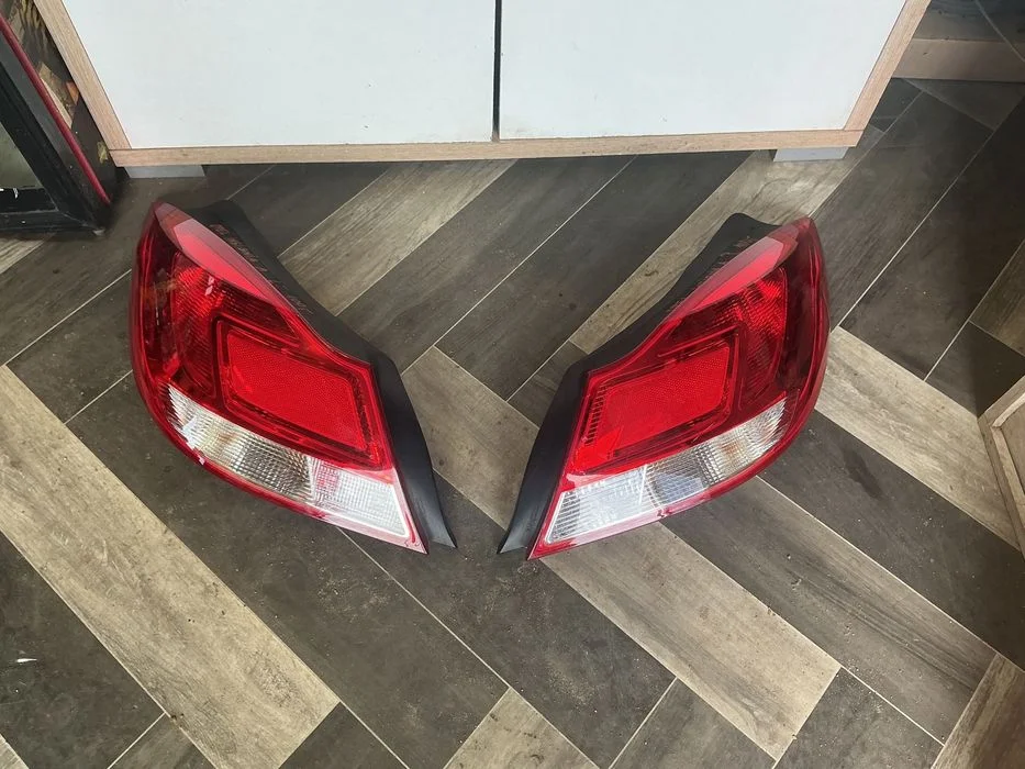 Opel Insignia A Lampa Prawa Lewa Tył Tylna Komplet