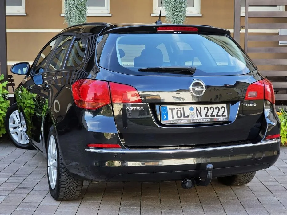 Opel Astra // cosmo // 1.4 TB // 140 PS // 166 000 km // Klimatron // Hak – zdjęcie 4