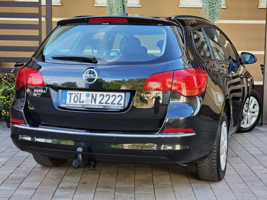 Opel Astra // cosmo // 1.4 TB // 140 PS // 166 000 km // Klimatron // Hak – zdjęcie 3
