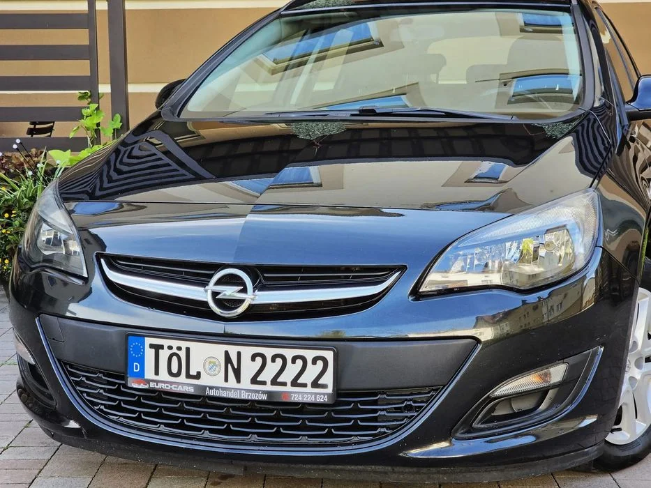 Opel Astra // cosmo // 1.4 TB // 140 PS // 166 000 km // Klimatron // Hak – zdjęcie 7