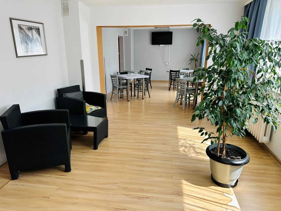 TWÓJ HOSTEL BYTOM! Już od 40 ZŁ noclegi pracownicze – zdjęcie 2