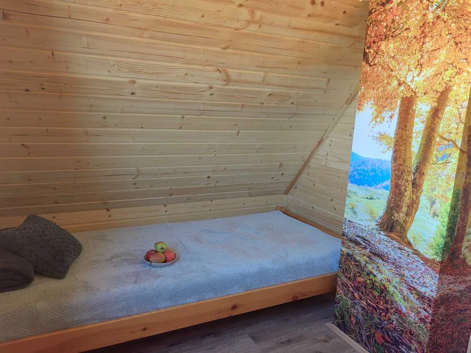 Całoroczne domki do wynajęcia pod Rzeszowem jacuzzi basen sauna alpaki – zdjęcie 11