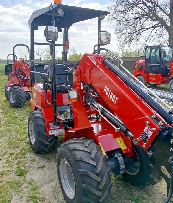 Nowa mini ładowarka teleskopowa HQ180T sil. LAIDONG/KUBOTA udźwig 1000kg – zdjęcie 6