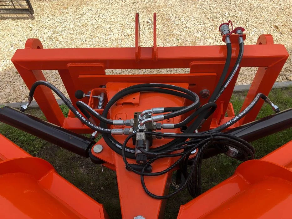 Pług do śniegu strzałka składany 2,6/3,0m METALTECHNIK dostawa – zdjęcie 8