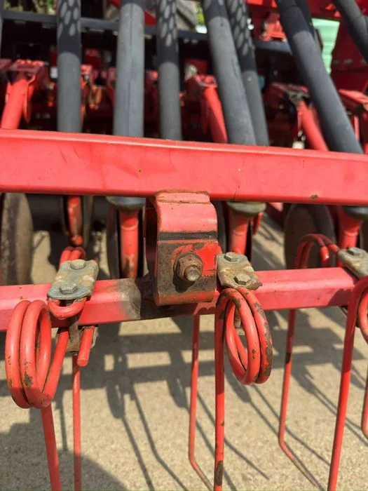 Siewnik 3m z agregatem uprawowym Maschio Gaspardo dama 300 – zdjęcie 3