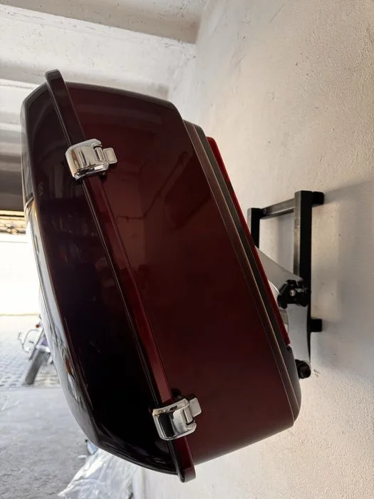 Nowy kufer centralny Harley Road King szybki montaż – zdjęcie 4