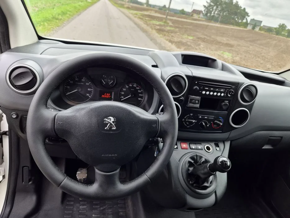 Peugeot_Partner_2013r._Klima_HAK_supe_stan! – zdjęcie 6