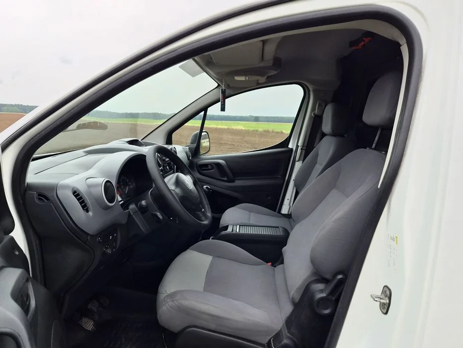 Peugeot_Partner_2013r._Klima_HAK_supe_stan! – zdjęcie 5