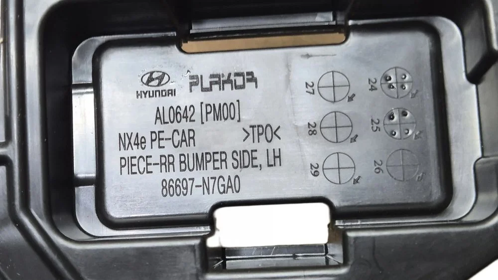 Mocowanie Ślizg Zderzaka TYŁ LEWY Hyundai Tucson IV LIFT 24- OE 86697-N7GA0 – zdjęcie 9