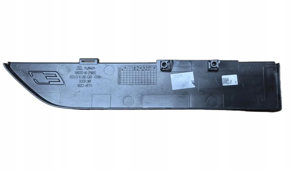 Zaślepka Listwa Klapki Gniazda ładowania Hyundai Kona II EV 23- 863C1-HF711 – zdjęcie 4