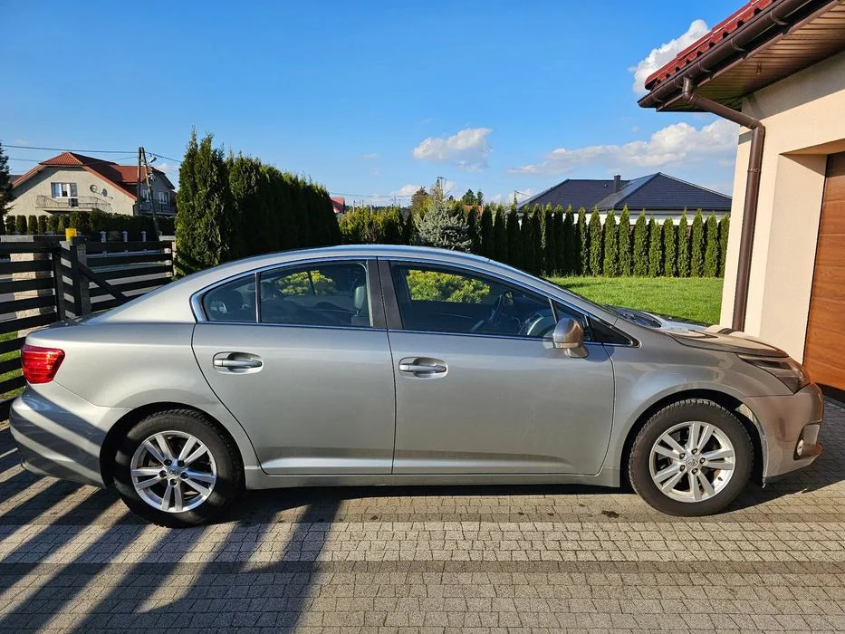 Toyota Avensis Toyota Avensis 2013r. – zdjęcie 5