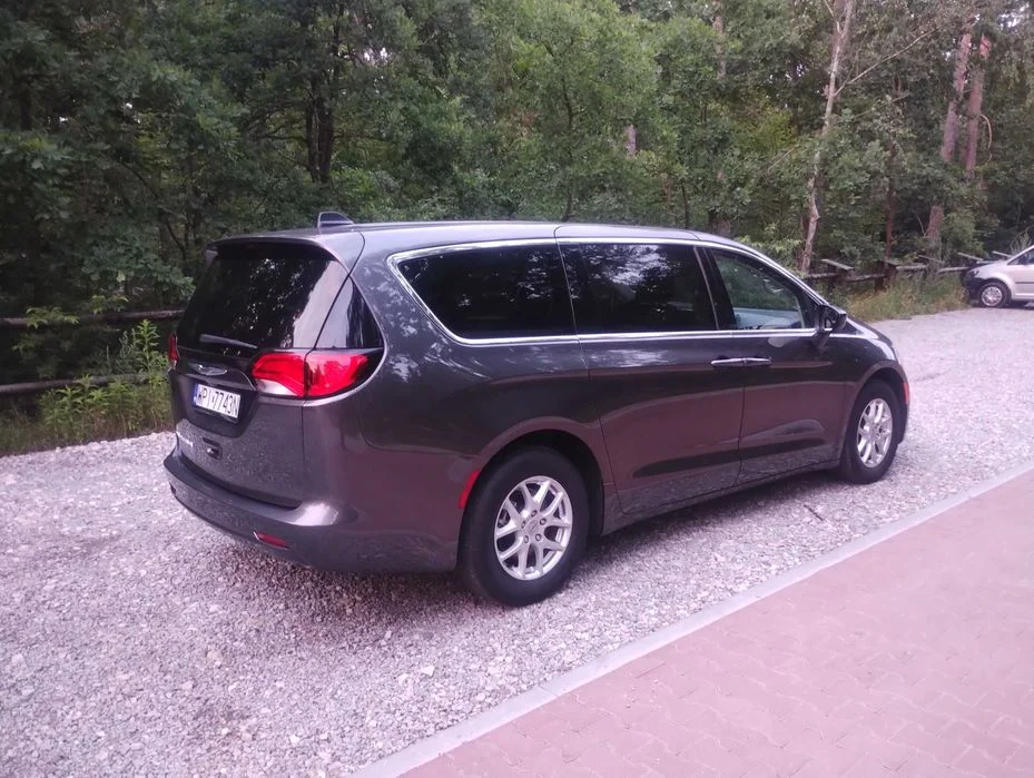 Chrysler Pacifica 2022 38tys.km – zdjęcie 4