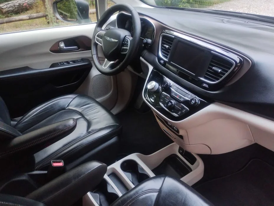 Chrysler Pacifica 2022 38tys.km – zdjęcie 5