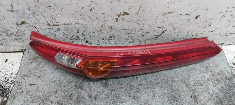 Fiat Punto II 3D Lampa Prawa Tylna Prawy Tył – zdjęcie 3