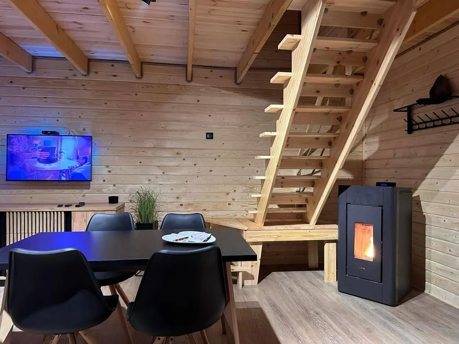 Domek z jacuzzi i sauna (wszystko w cenie ) – zdjęcie 7