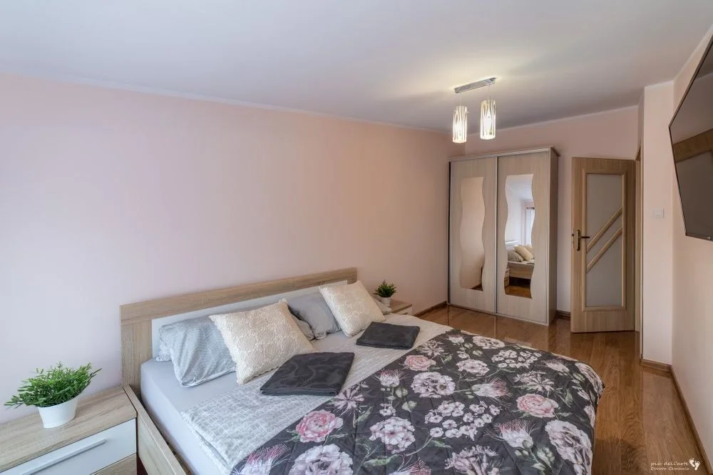Apartament w Ustroniu ,Równica ,nocowanie ,sanatorium Równica,Utropek, blisko centrum – zdjęcie 4