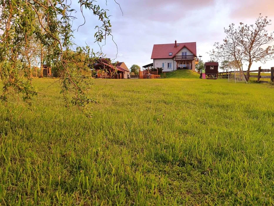 Dom nad jeziorem z ruską banią i sauną- prywatna linia brzegowa – zdjęcie 10