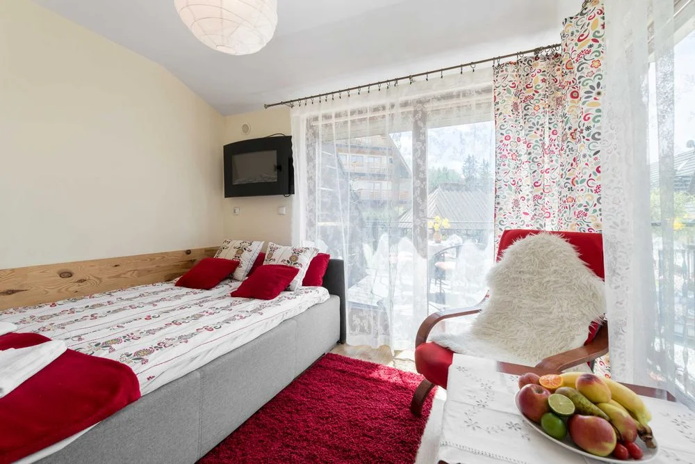 SWIĘTA Domek-Apartament 2-7 os.BLISKO dworca PKP,PKS, widok na TATRY – zdjęcie 5