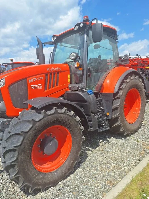 Kubota M7 173 Ciągnik rolniczy Kubota M7 173 CCLS ,przebieg 473h, gwarancja do 2029r – zdjęcie 3