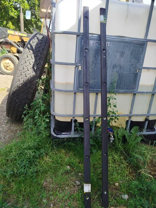 Listwy gumowane wałka rozpoczynającego, do prasy belującej John Deer 590- 580 (2 sztuki) – zdjęcie 2