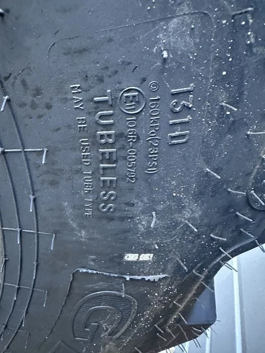 Opona 340/85R24 (13.6R24) GALAXY Earth Pro 853 125D - Radialna – zdjęcie 4