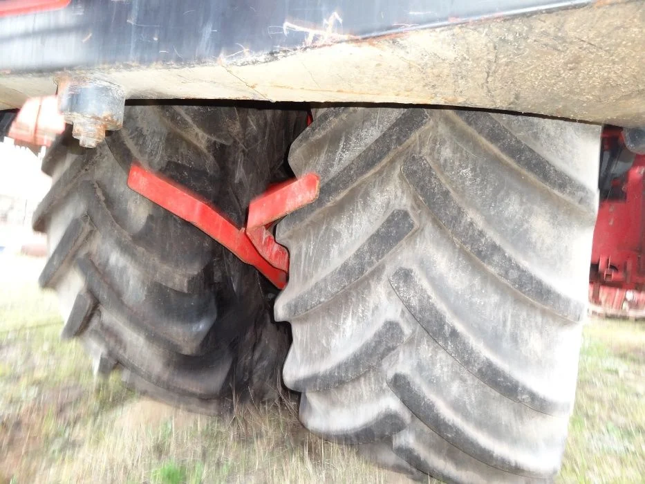 Opona Continental 900/60 R32 - komplet 2szt – zdjęcie 2