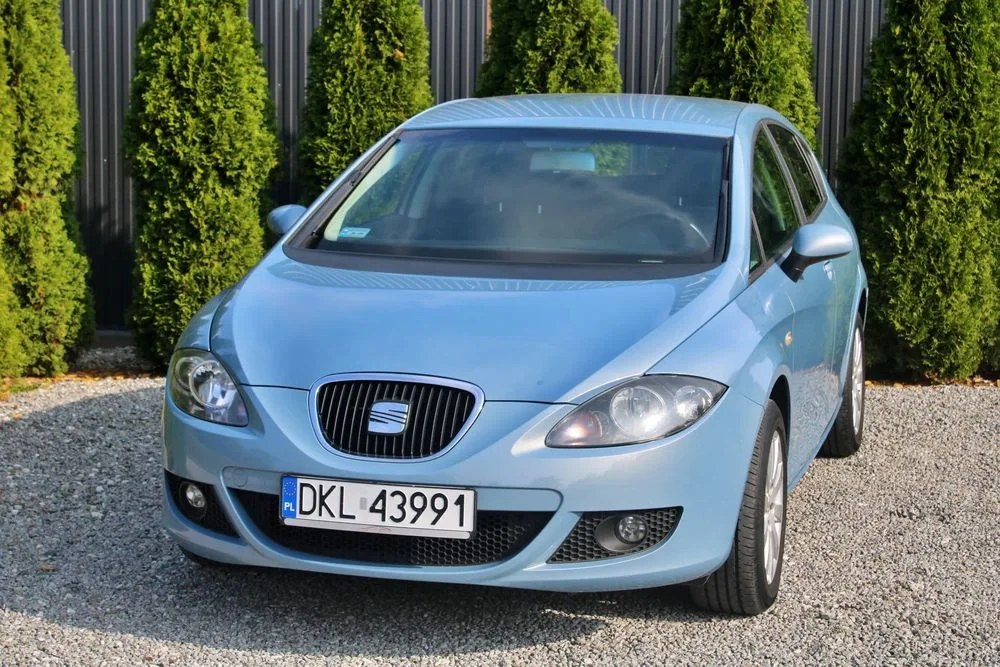 Seat Leon 1.6 102KM * LPG * Tempomat * Grzane fotele – zdjęcie 2