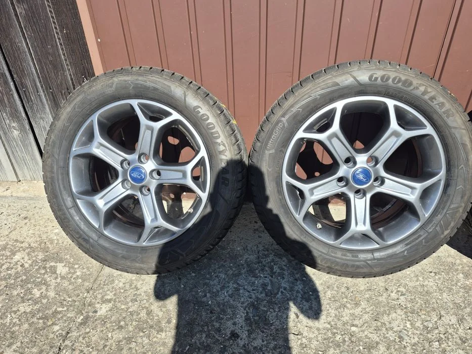 Felgi 5x108 ford kuga 235/55/17 zina 2023r 7mm