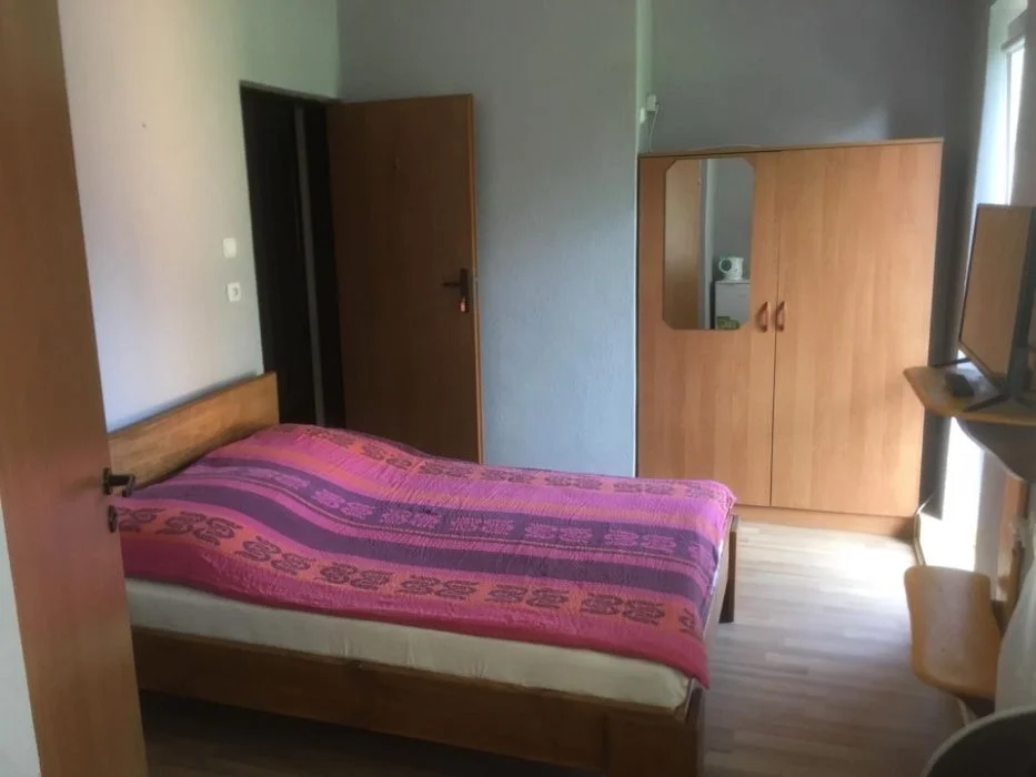 Wynajem pokoi w Krynicy Morskiej // Pokoje Gościnne u EWY – zdjęcie 6