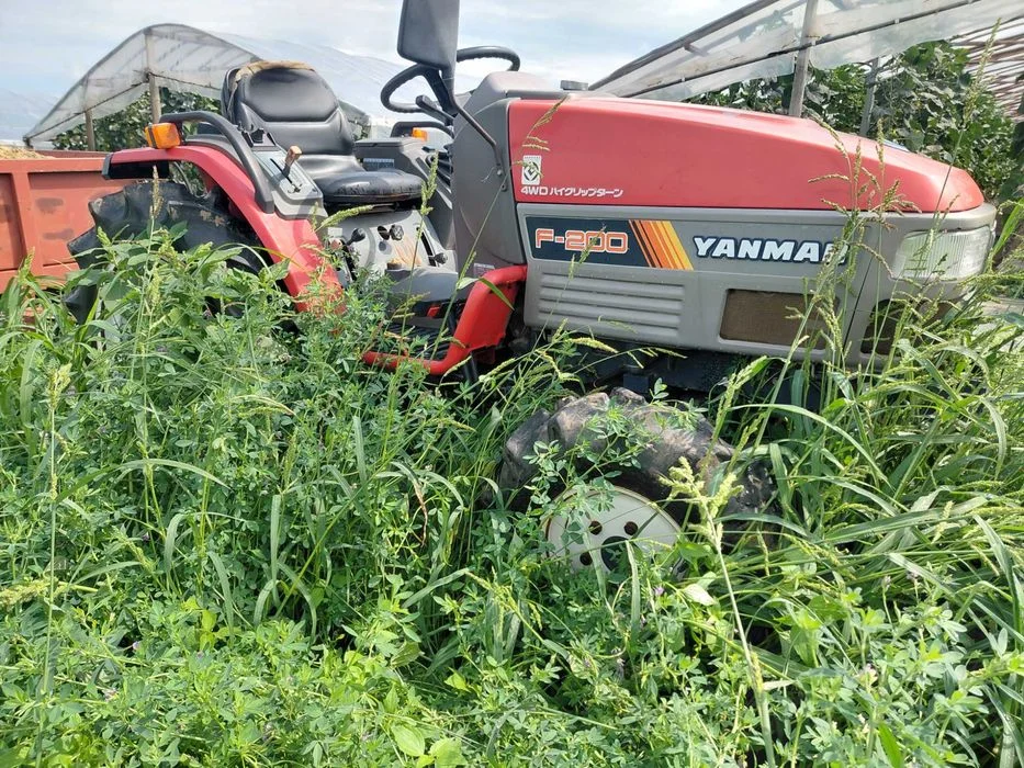 Powystawowy 4x4 ciągnik kubota yanmar iseki z glebogryzarką – zdjęcie 4