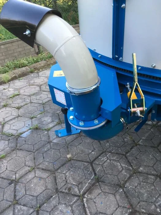 Ścielarka KIDD 806/807-2 KIDD 806-2 / 807-2 – rozdrabniacz słomy, wąż 30 m – zdjęcie 3