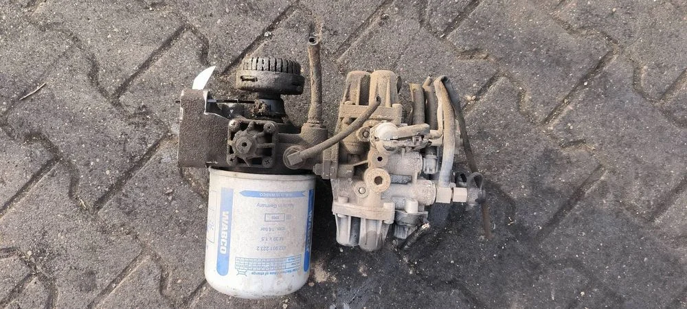 Osuszacz Mercedes - Benz Atego 2528L 2101480779 – zdjęcie 5