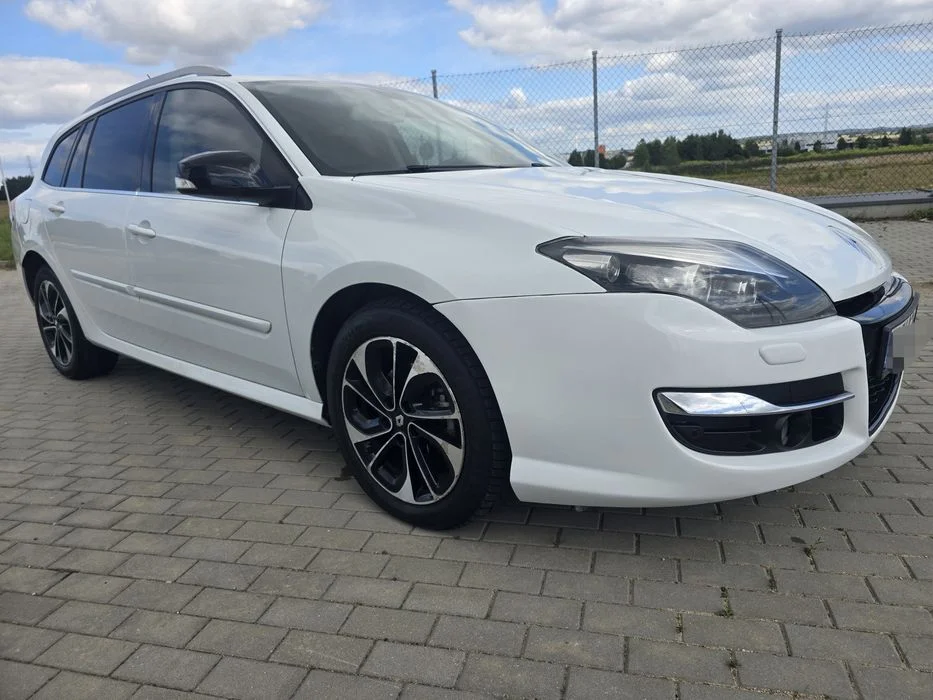 Renault Laguna GT line 2011r Lift 2.0 DCI 173 KM Automat Nawigacja Xenon Skóra PDC Climatronic Serwis