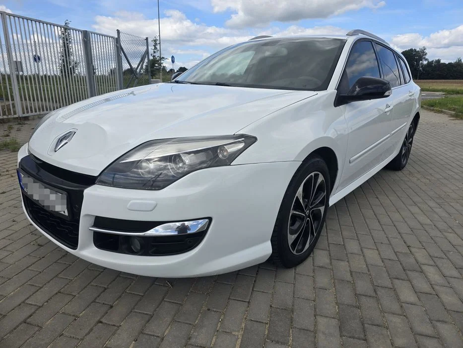 Renault Laguna GT line 2011r Lift 2.0 DCI 173 KM Automat Nawigacja Xenon Skóra PDC Climatronic Serwis – zdjęcie 3
