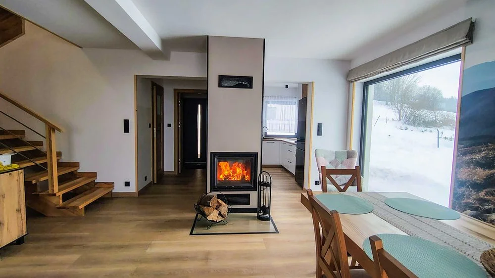Widokówka Bieszczady – domek na wyłączność – Prywatne Jacuzzi – Widok na góry – 8 osóba – zdjęcie 4
